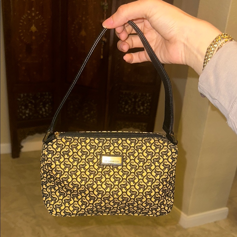 Brand new Jim Thomson shoulder bag!🐘